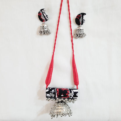 Heritage Thread Necklace Set