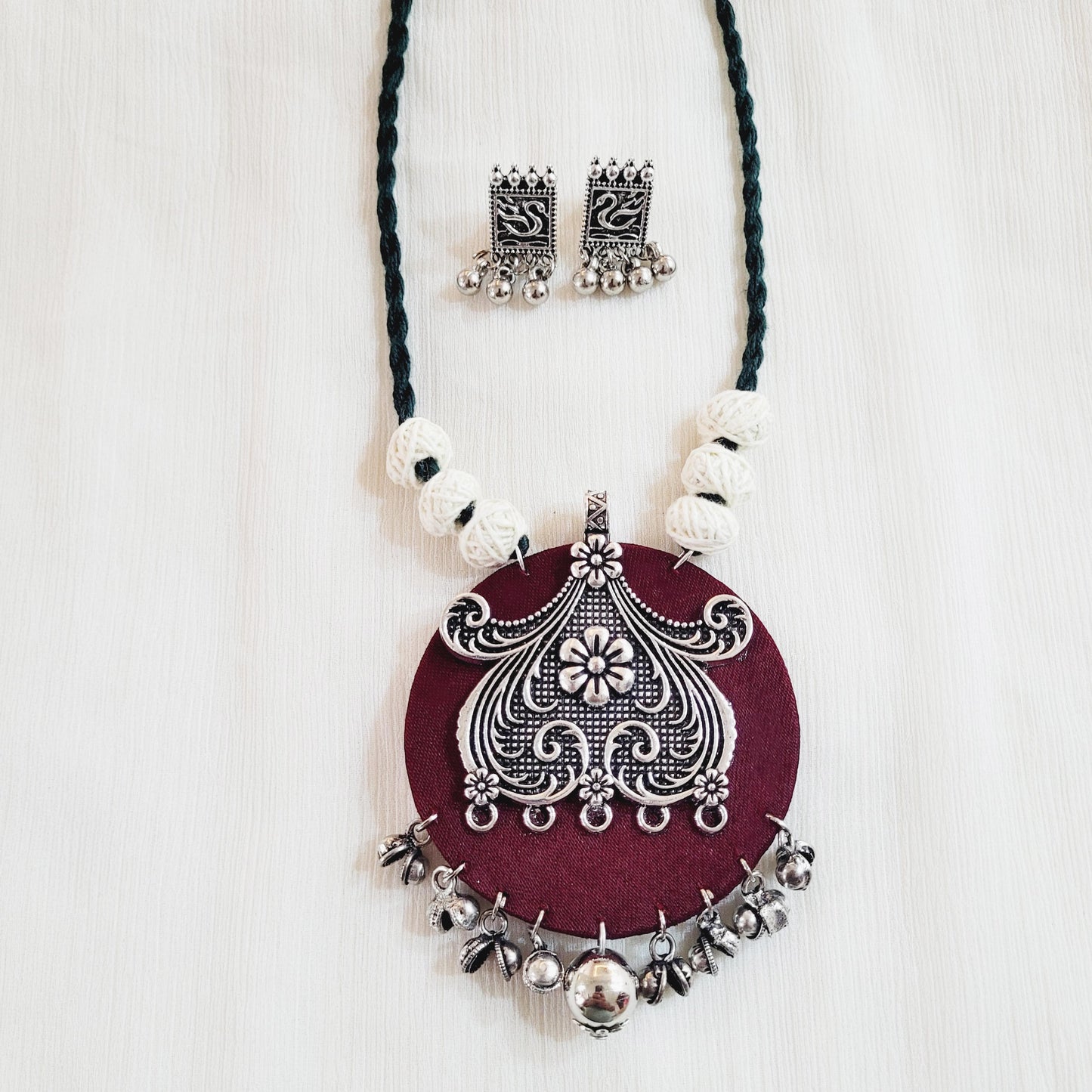 Maroon Elegance Necklace Set